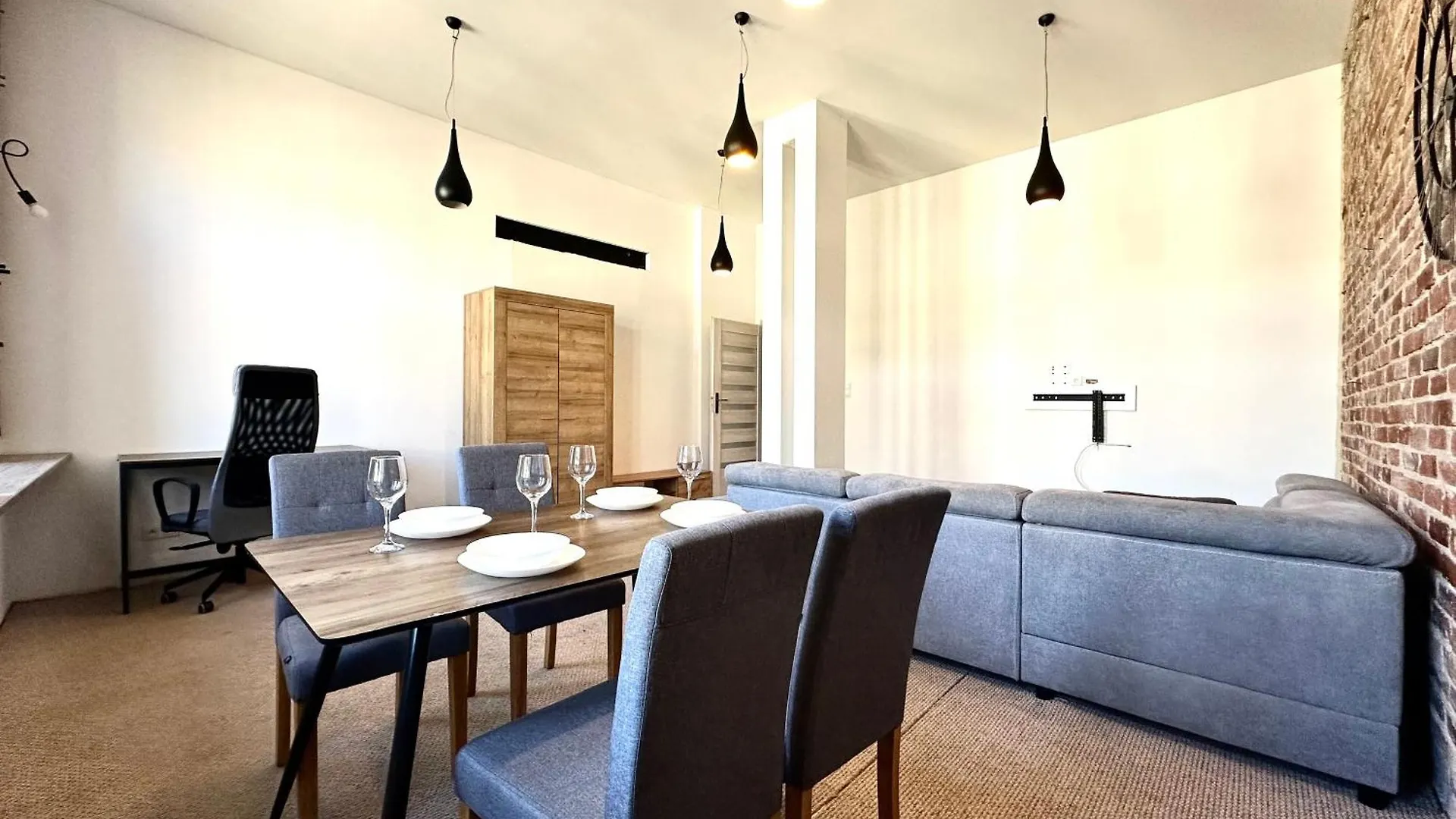 Rejtana Apartment - Self Check-In 20H Wroclaw Poland